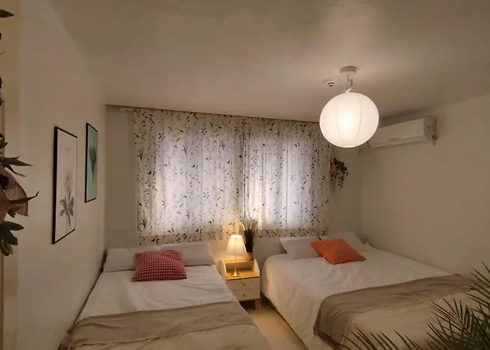 Apartment Ahyeon Ewha 3rooms 5beds House *