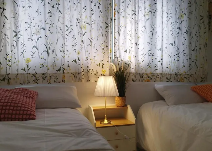 Apartment Ahyeon Ewha 3rooms 5beds House Seoul