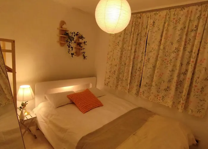 Ahyeon Ewha 3rooms 5beds House * Seoul