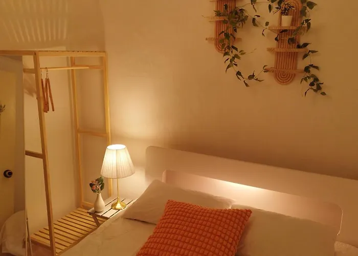 Apartment Ahyeon Ewha 3rooms 5beds House *