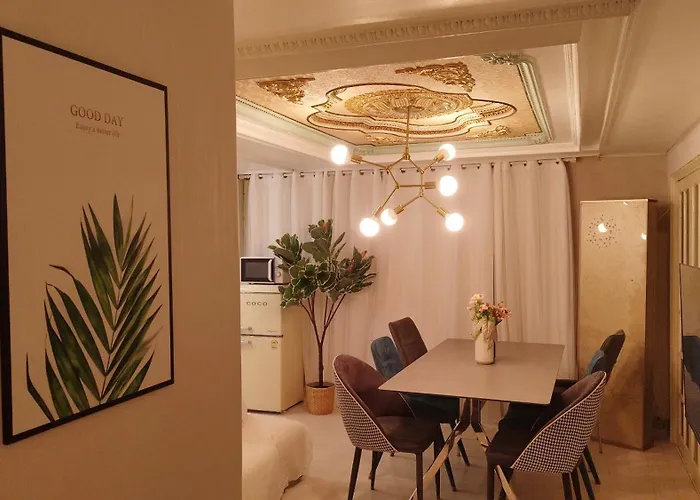Apartment Ahyeon Ewha 3rooms 5beds House Seoul