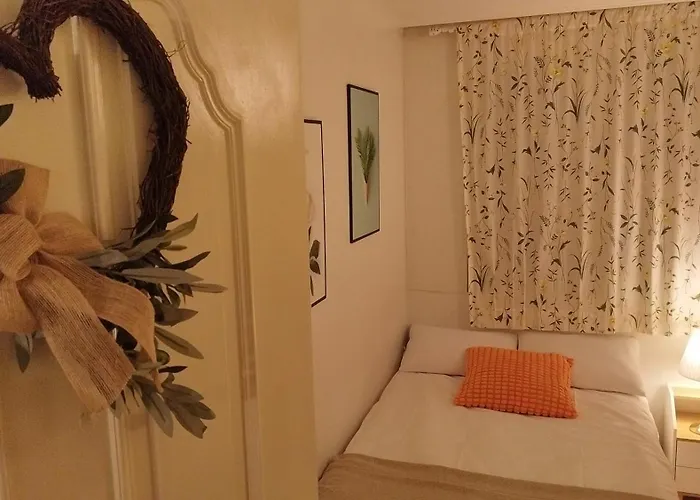Ahyeon Ewha 3rooms 5beds House Apartment *