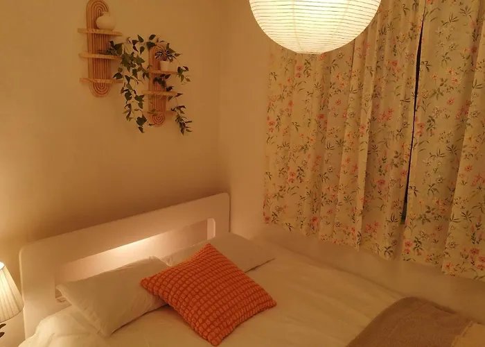 Apartment Ahyeon Ewha 3rooms 5beds House Seoul