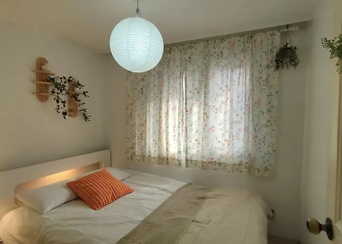 Apartment Ahyeon Ewha 3rooms 5beds House